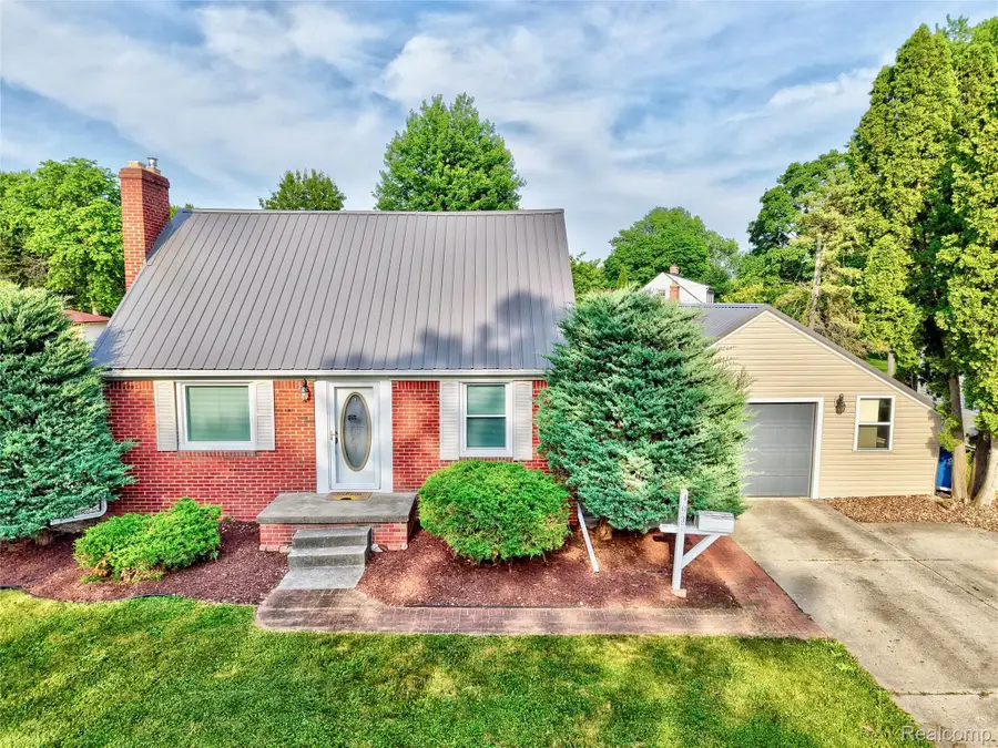 403 S Davison Street, Davison, MI 48423 - #2