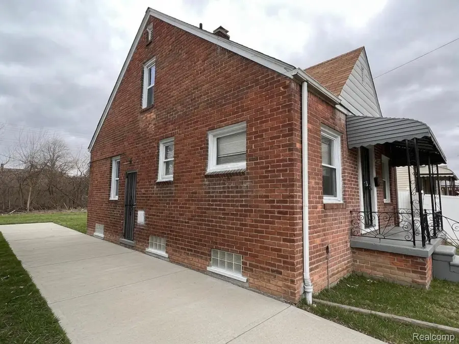 2460 S Deacon Street, Detroit, MI 48217 - #2