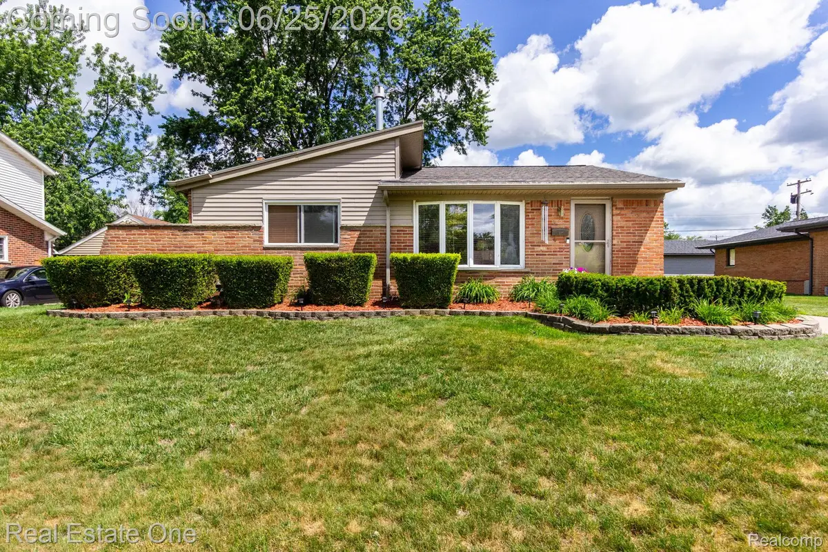 220 Winry Drive, Rochester Hills, MI 48307 - #1