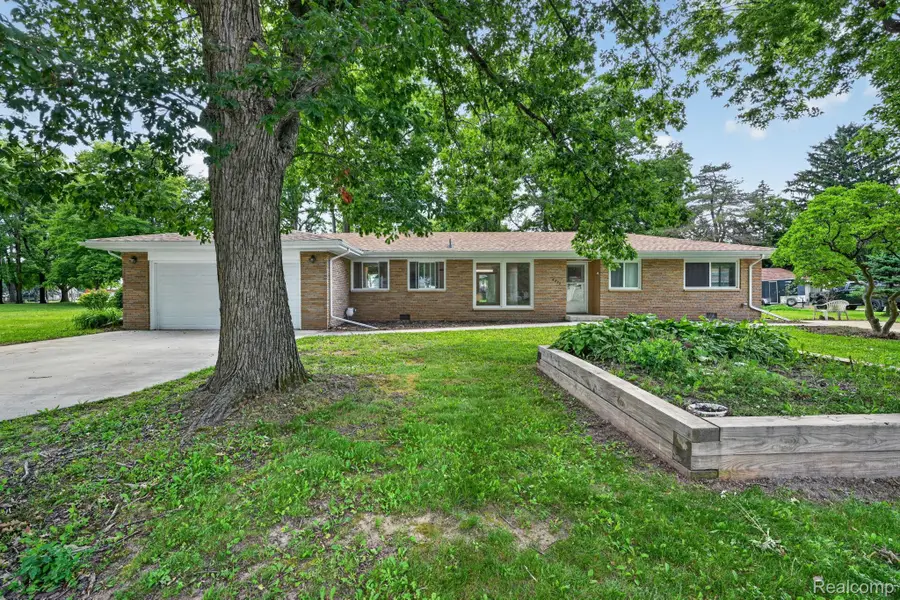 4877 Orchard Lane, Owosso, MI 48867 - #3