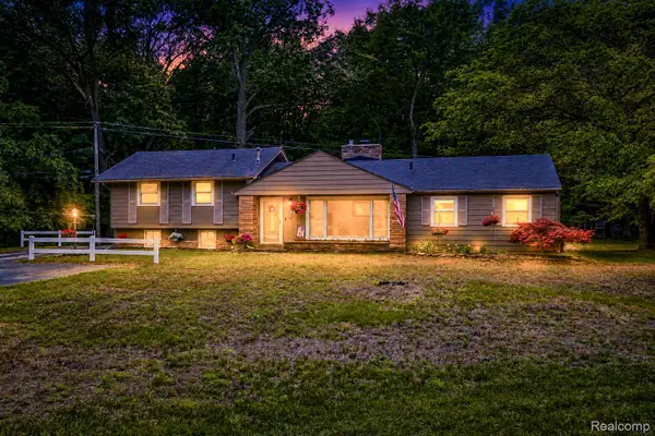 24193 Kraft Place, Romulus, MI 48174
