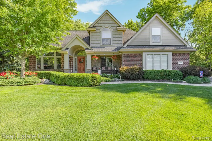 26345 Pillsbury Street, Farmington Hills, MI 48334 - #3