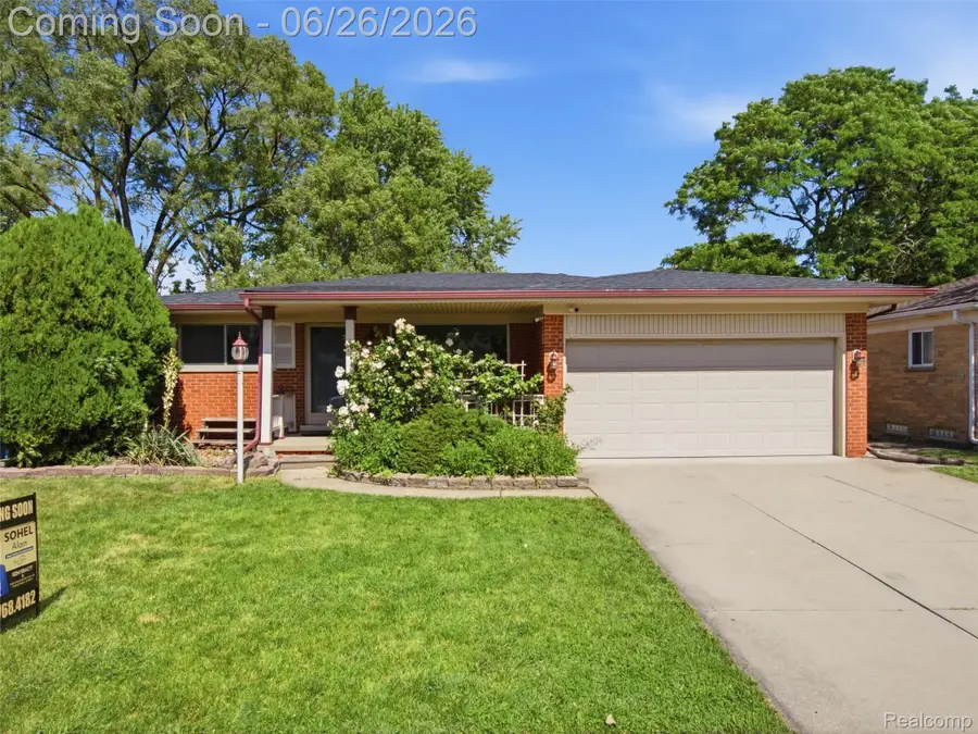26826 Palomino Avenue, Warren, MI 48089 - #2