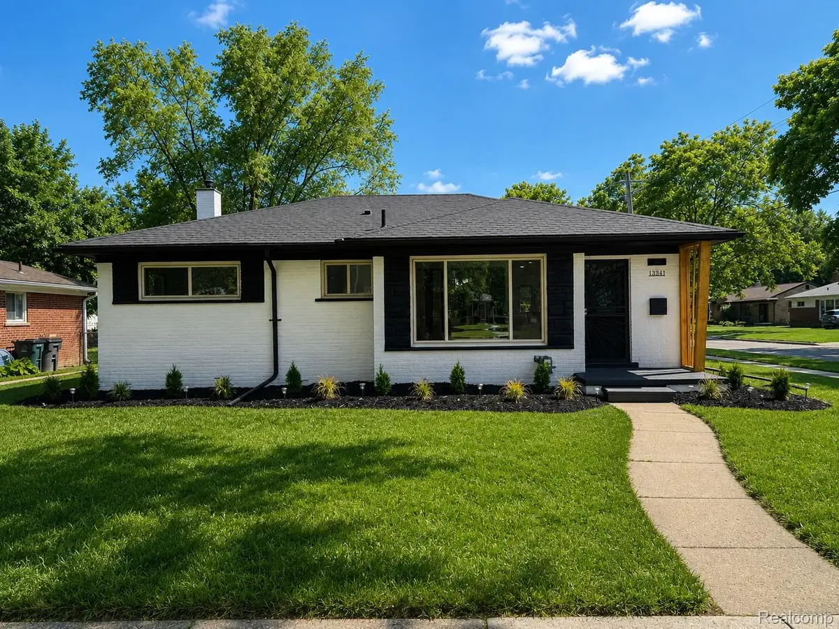 13941 Pearson Street, Oak Park, MI 48237 - #1