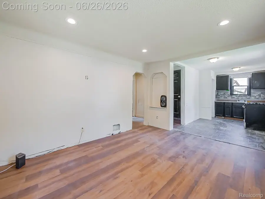 16200 Chatham Street, Detroit, MI 48219 - #3