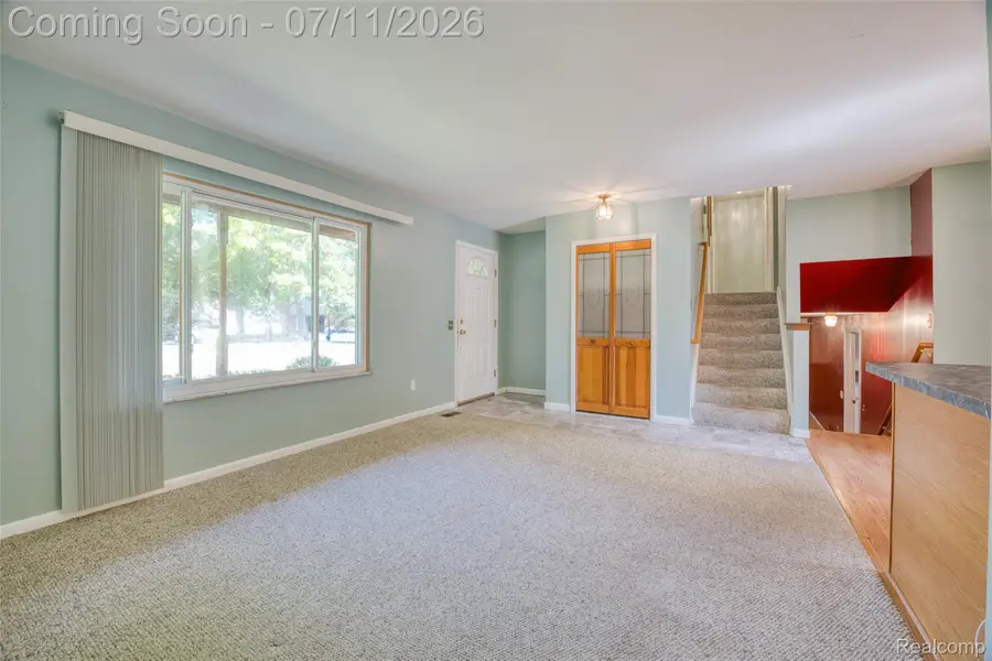 2479 Anchor Bay Lane, West Bloomfield, MI 48324 - #3