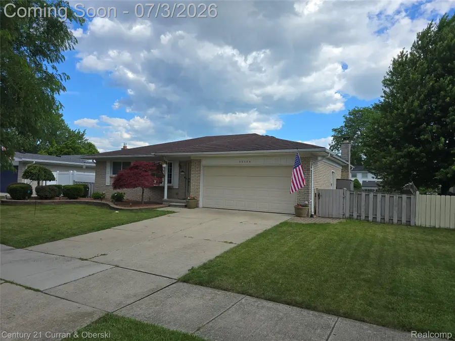 22139 Reinhardt Street, Trenton, MI 48183 - #2