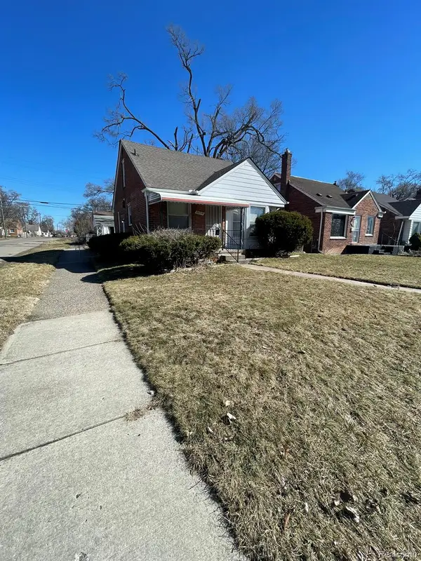 20314 Gilchrist Street, Detroit, MI 48235