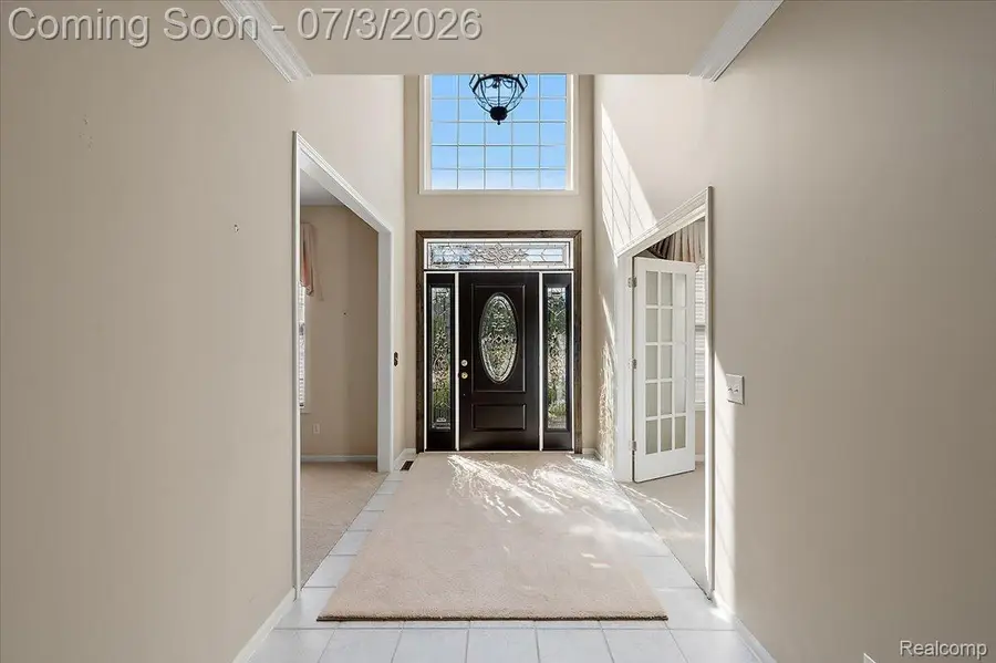 376 Bracken Court, Troy, MI 48098 - #3