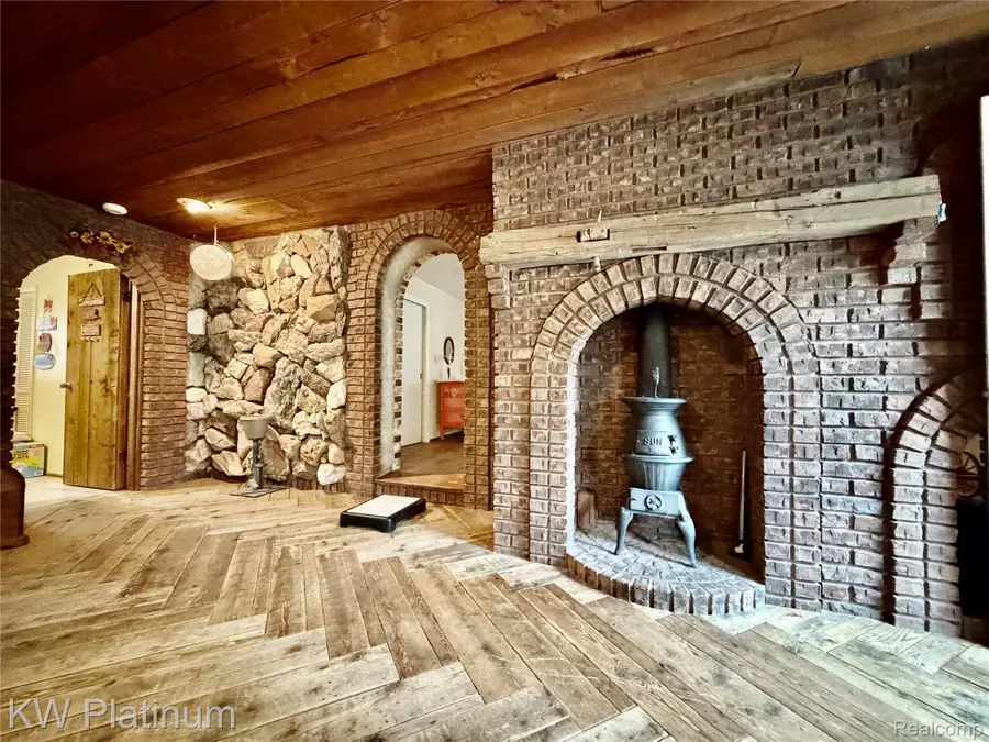 7955 Lakeshore Road, Burtchville, MI 48059 - #3