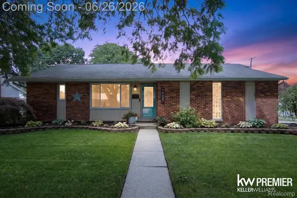 14087 Golfview Street, Livonia, MI 48154