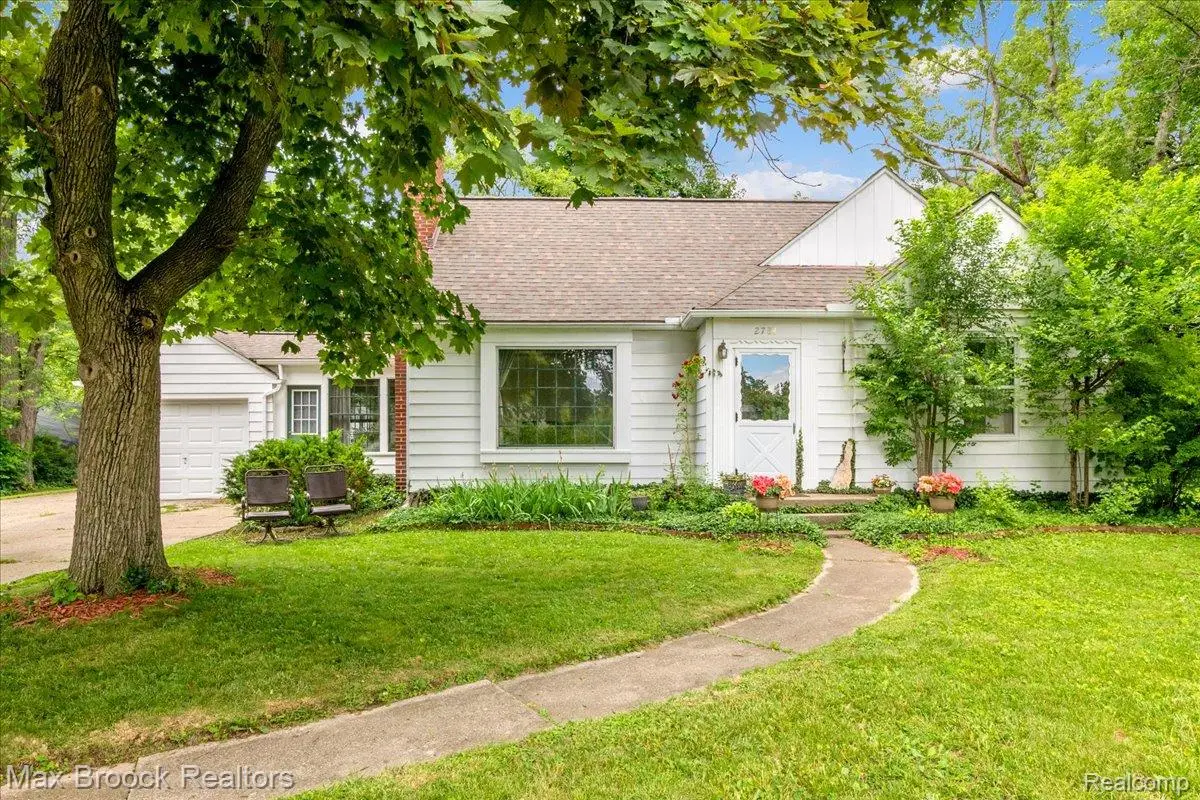 2784 Chadwick Drive, Waterford, MI 48328 - #1