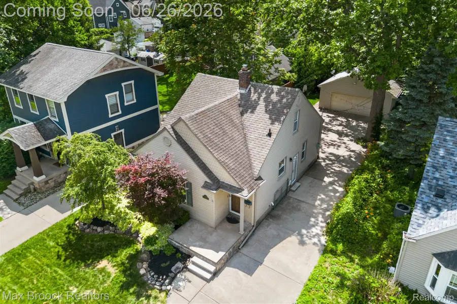 618 S Gainsborough Avenue, Royal Oak, MI 48067 - #3
