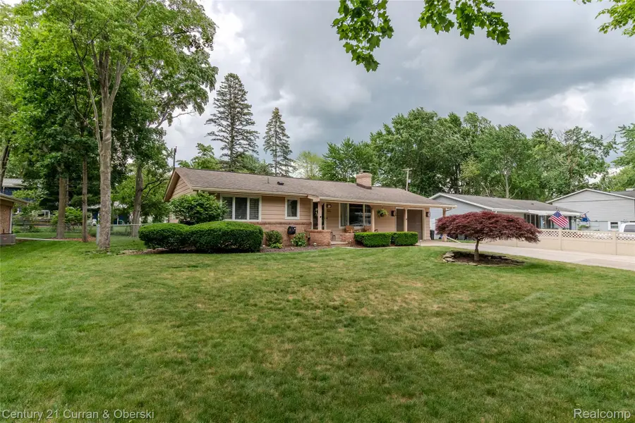 3312 Fairlane Street, Midland, MI 48642 - #3
