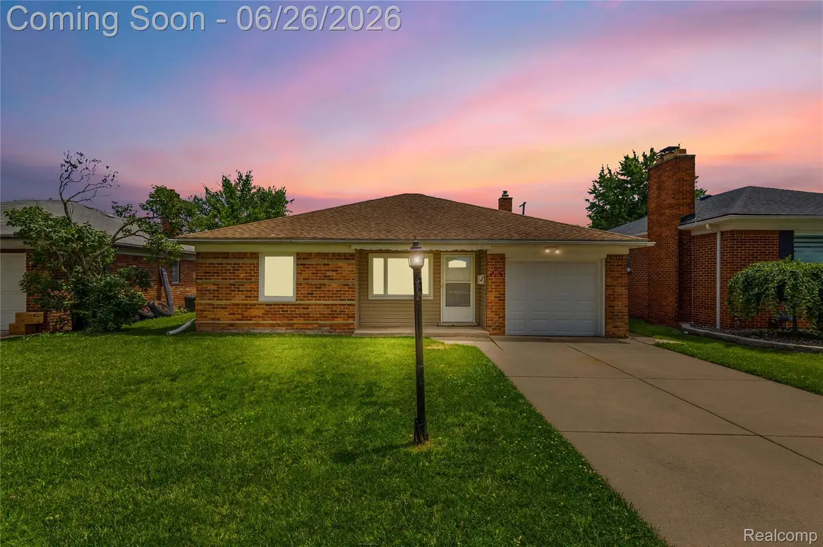 1075 12th Street, Wyandotte, MI 48192 - #1