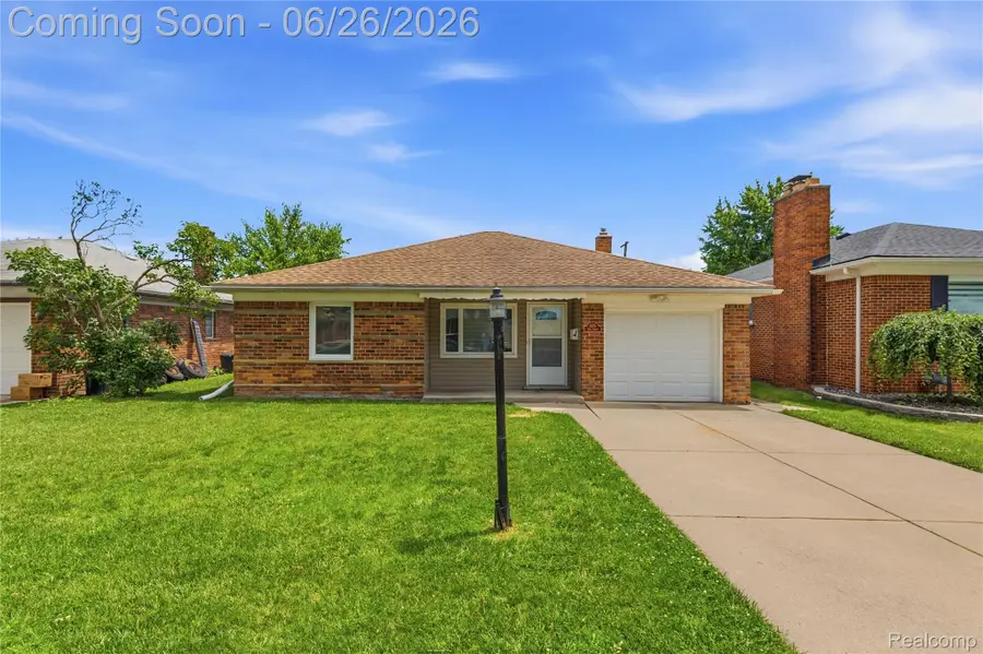 1075 12th Street, Wyandotte, MI 48192 - #2