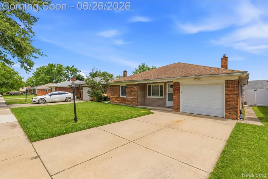 1075 12th Street, Wyandotte, MI 48192 - #3