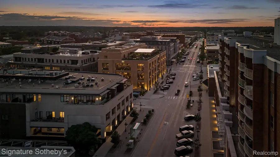 411 S Old Woodward Avenue #704, Birmingham, MI 48009 - #2