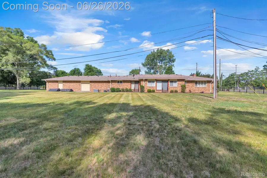 21362 Lahser Road, Southfield, MI 48033 - #3