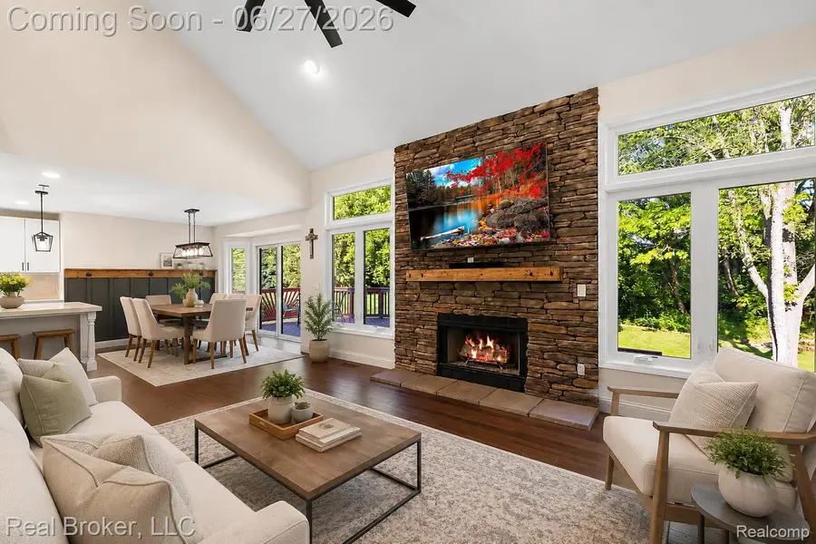 6180 Chad Court, Brighton, MI 48116 - #3
