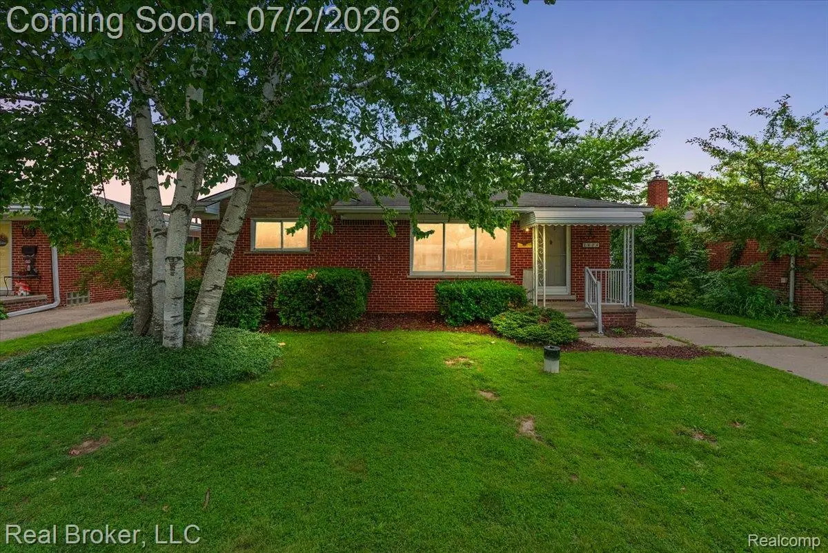 7624 Gary Avenue, Westland, MI 48185 - #1