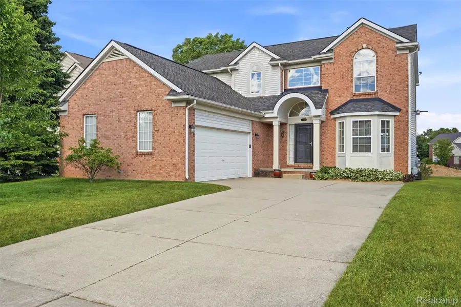 258 Tom Avenue, Pontiac, MI 48341 - #2
