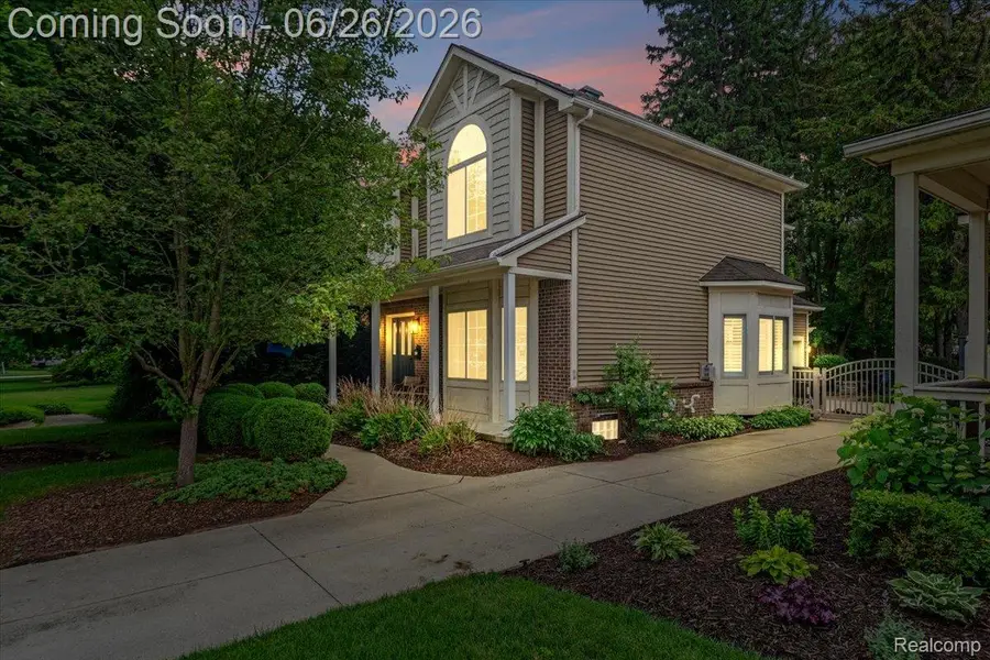 124 Woodside Road, Royal Oak, MI 48073 - #2