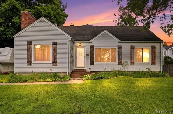 37 Ensley Street, Oxford, MI 48371