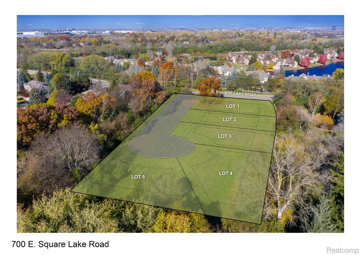 700 E Square Lake Road, Bloomfield, MI 48304 - #1