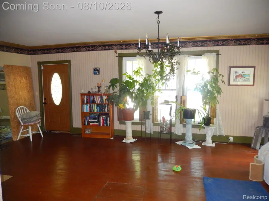 746 N Main Street, Lapeer, MI 48446 - #2