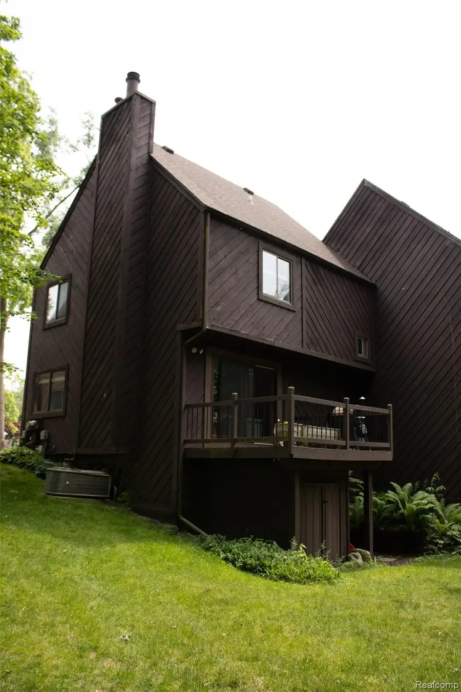 279 Fairway Court, Plainwell, MI 49080 - #2