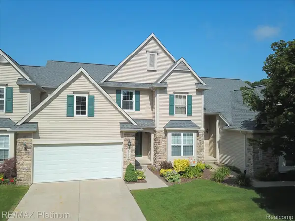 1661 Sanctuary Circle, Howell, MI 48855