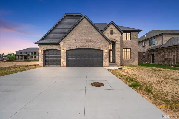 24463 Tribute Drive, Macomb, MI 48042