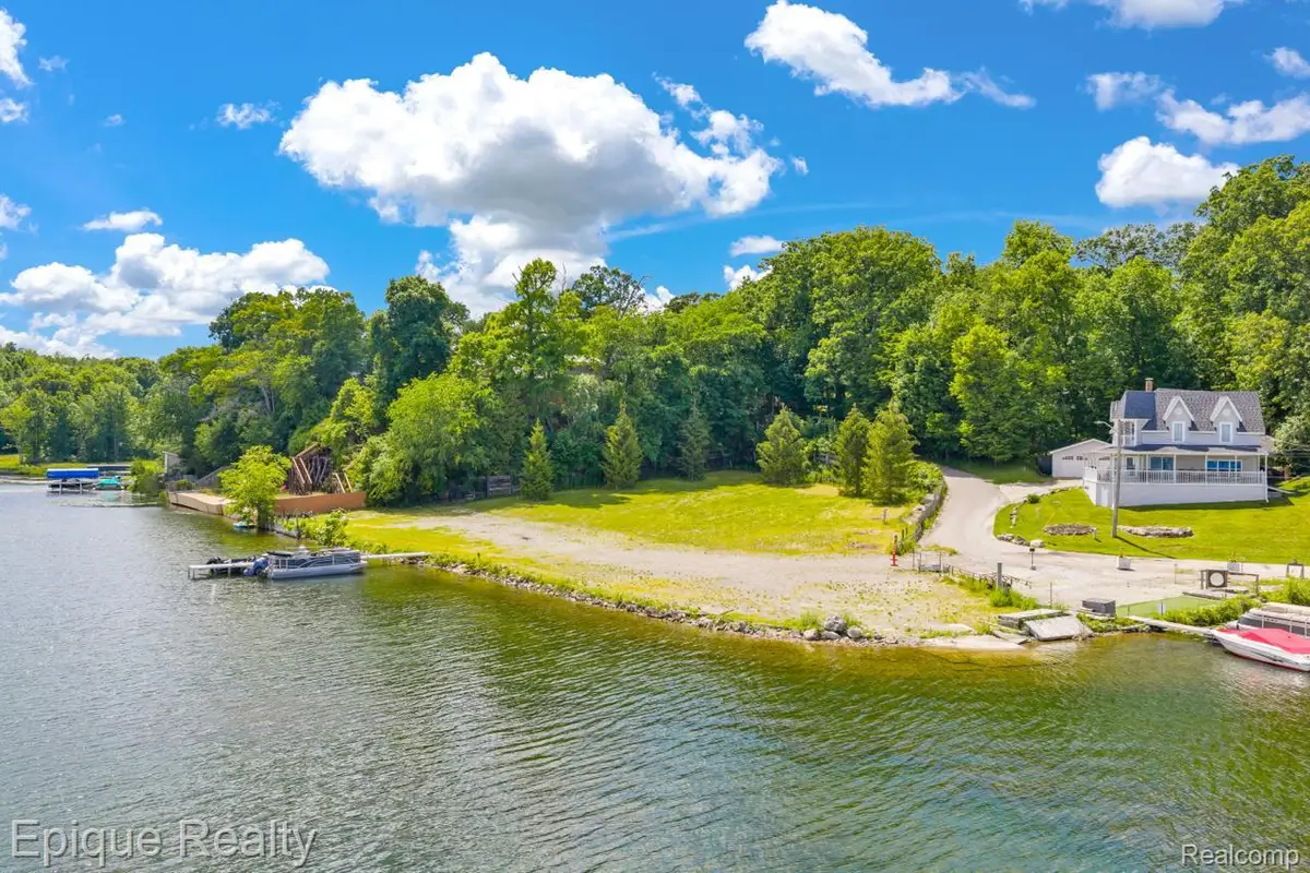 4058 Hunt Road, Lapeer, MI 48446 - #1