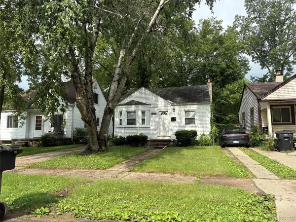 19905 Salem Street, Detroit, MI 48219