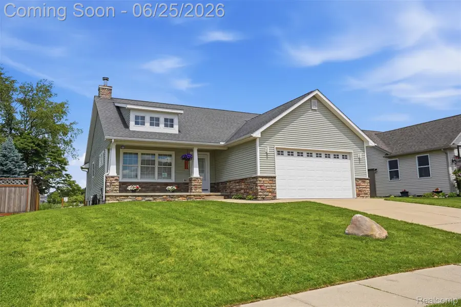 3477 Amber Oaks Drive, Howell, MI 48855 - #2