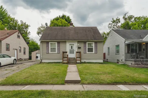 582 Lebaron Avenue, Pontiac, MI 48340