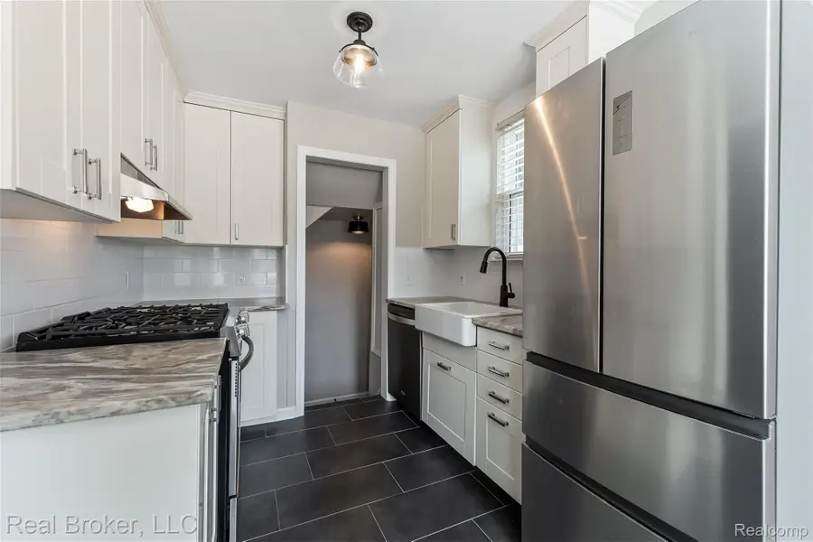 1516 Hoffman Avenue, Royal Oak, MI 48067 - #3