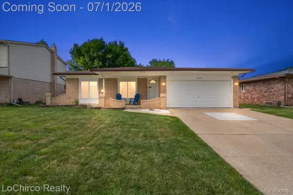 2619 Nadine Drive, SterlingHeights, MI 48310