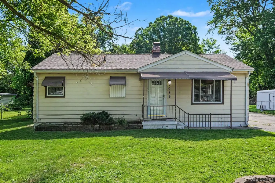 2089 Christner Street, Burton, MI 48519 - #3