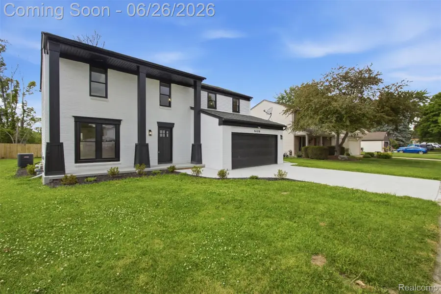 54319 Bradshaw Drive, New Baltimore, MI 48047 - #2