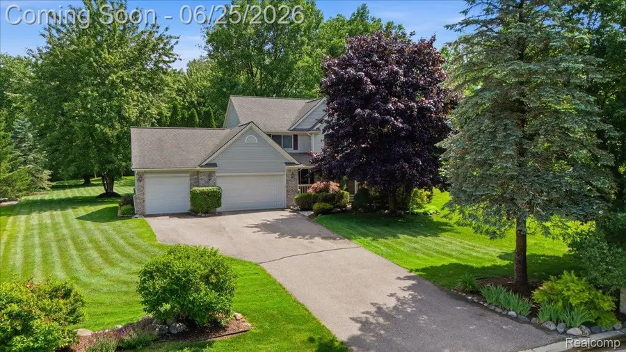 5762 Garnet Circle, Clarkston, MI 48348 - #2