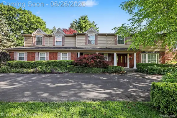3794 Shellmarr Lane, BloomfieldHills, MI 48302