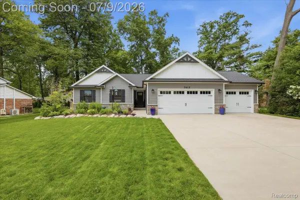 5915 Chickadee Lane, Clarkston, MI 48346
