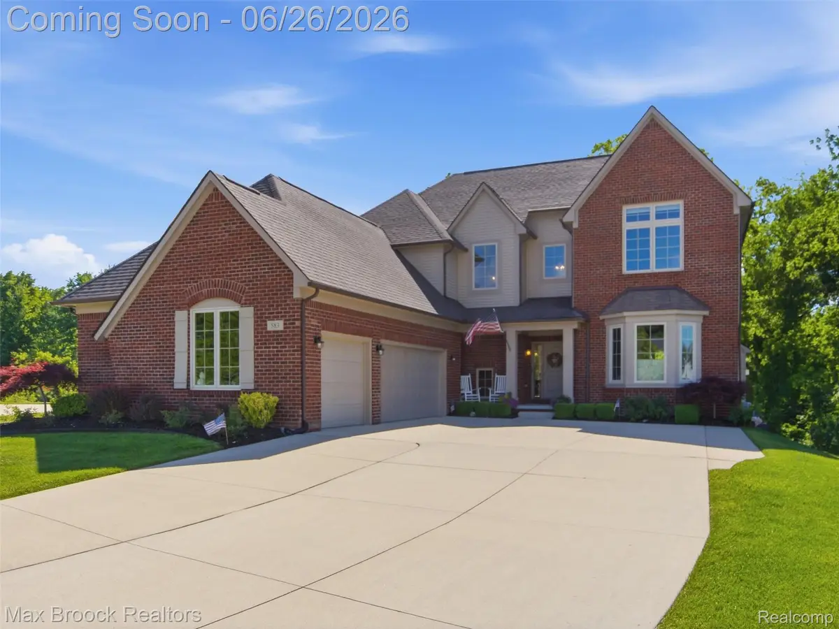 583 Birchcrest Court, Oakland, MI 48363 - #1