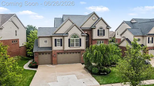 49847 Parkside Drive, Northville, MI 48168