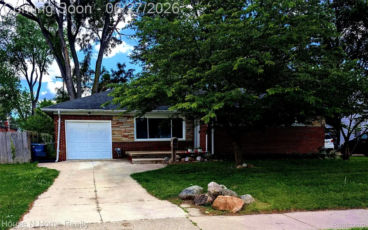 3998 Capitol Avenue, Warren, MI 48091 - #1