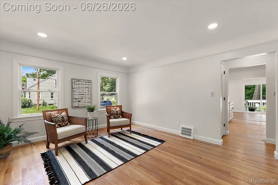 603 S Vermont Avenue, Royal Oak, MI 48067 - #3