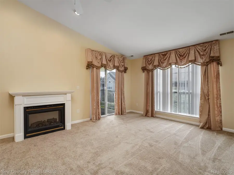 16476 Radison Drive, Macomb, MI 48044 - #3