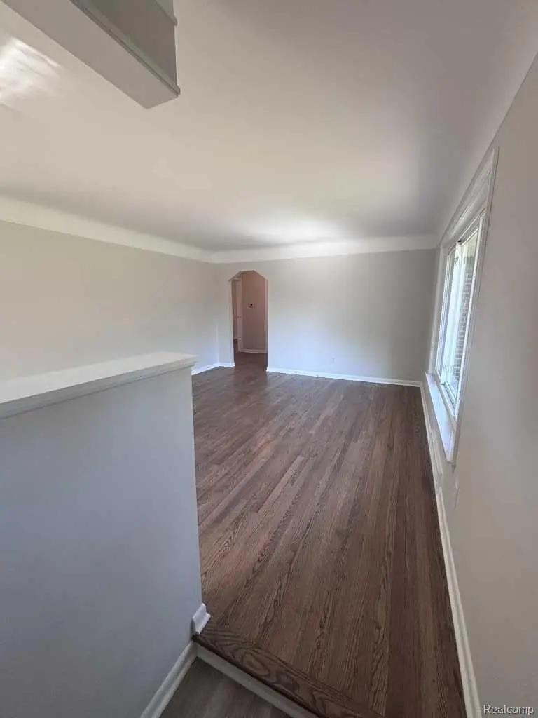 28739 Grandon Street, Livonia, MI 48150 - #3